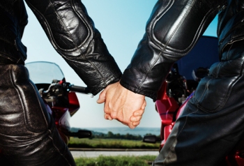 Mu&scaron;karac i žena motociklisti